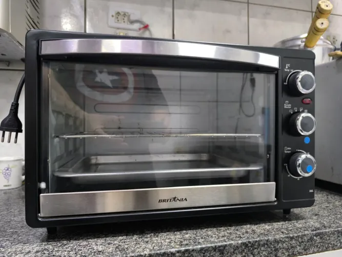 Forno elétrico Britânia 36L