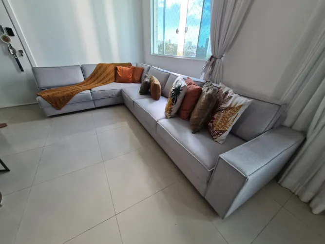 Sofá em L - 5 lugares