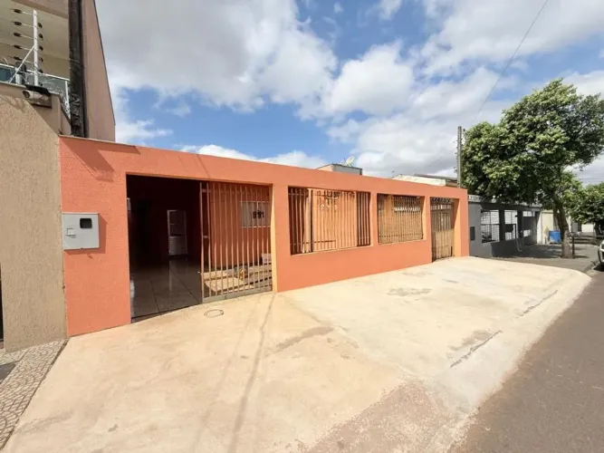 Casa Térrea em Cambé - Venda - Montecatini - 2 dormitórios