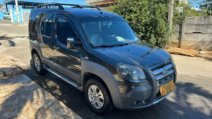 Fiat Doblo Adv/adv Tryon/locker 1.8 Flex 2012