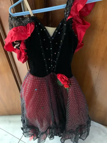Roupa (figurino) espanhola