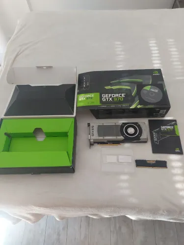 GTX 970 NVIDEA FOUNDERS EDITION 4gb VRAM GDDR5 + 8gb RAM DDR4