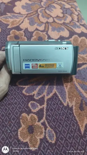Filmadora Sony Hundycam dcrsx44 Prata 4 GB + zoom 60x + cabos + bolsacabo