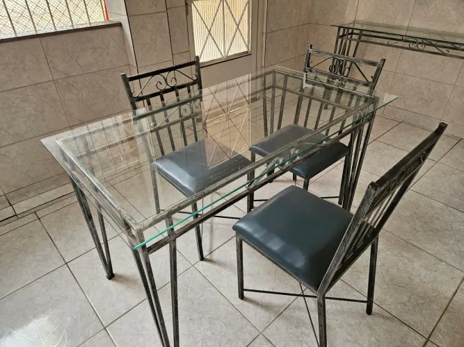 Mesa de vidro conjunto