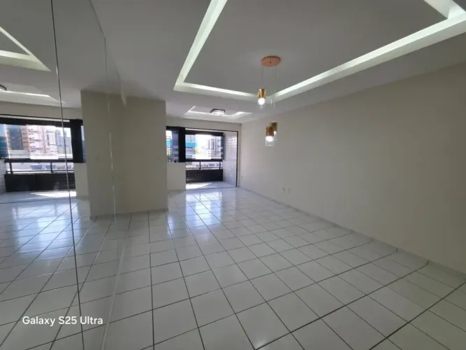 Apartamento para locação no EDIFÍCIO PORTO MADERO, PONTA VERDE, Maceió, AL