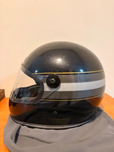 Capacete Urban Helmets - Tamanho 60 (M) - Fab 2026
