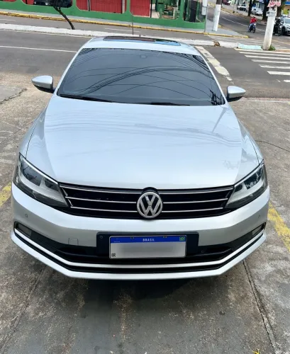 Volkswagen Jetta Comfortline 1.4 TSI 16V 4P Aut. 2016