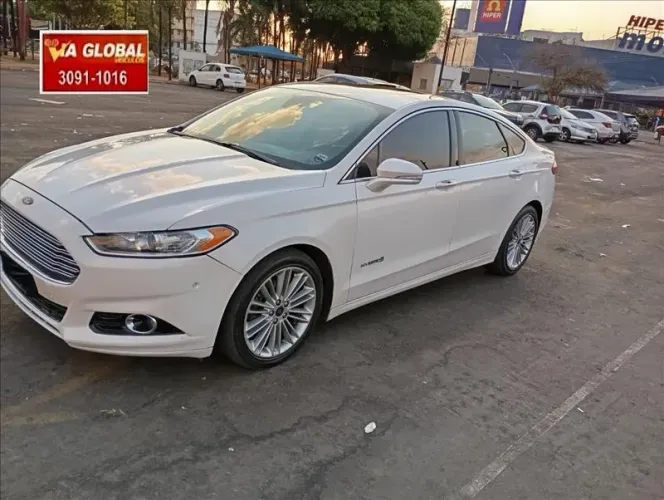 Ford Fusion Titanium Hybrid 2.0 145cv Aut. 2014