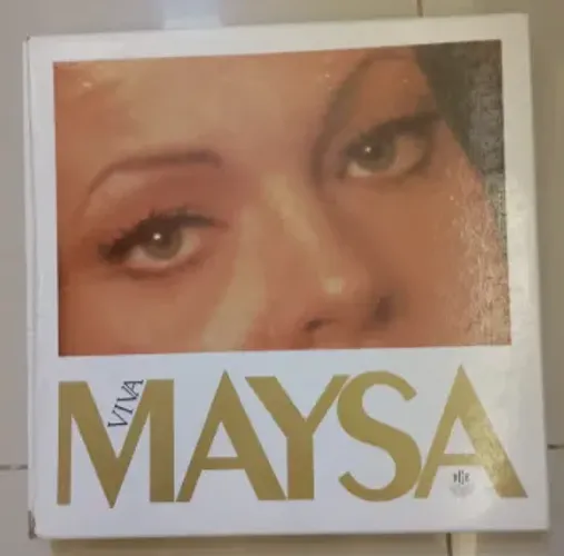 Maysa Caixa com 5 LPs