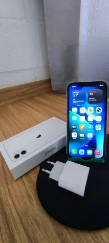 iPhone 11 64 gb branco perfeito estado 83% saúde da bateria