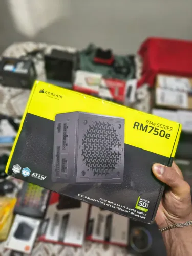Corsair RM750e Platium!