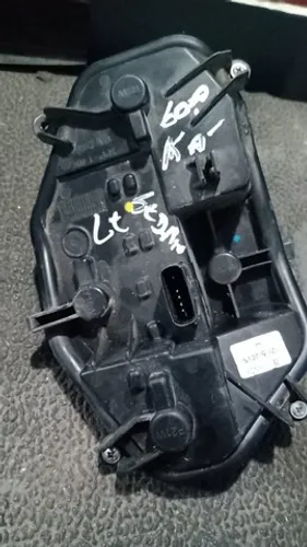 Circuito lanterna traseira Ford KA Sedan lado esquerdo