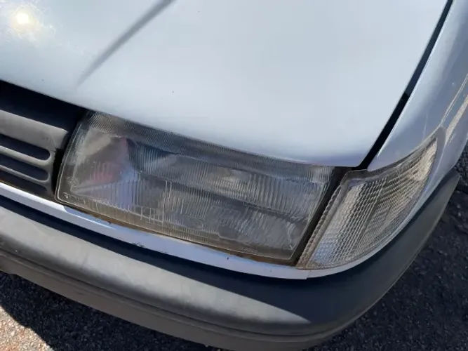 Farol Direito Logus 95