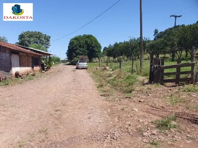 20 Mil Metros Quadrados,  espetacular Chácara pertinho do Asfalto e da cidade