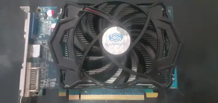 Promoção placa de video saphire 6670((com defeito))