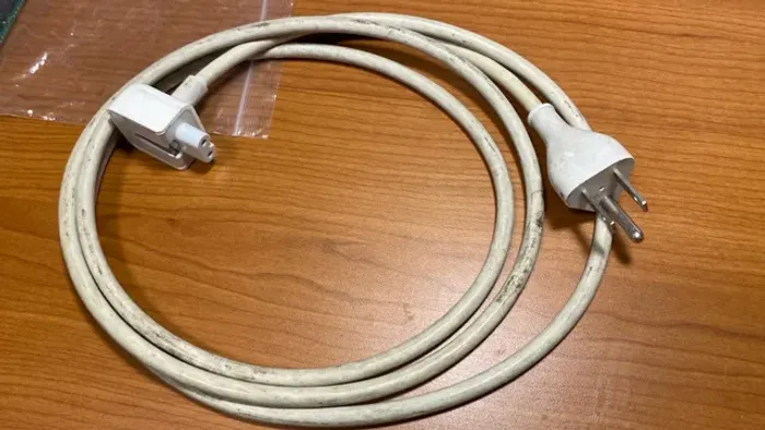 Cabo energia macbook 