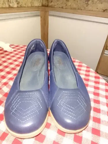 SAPATINHO FEMININO USAFLEX(Care Joanetes)n°35.
