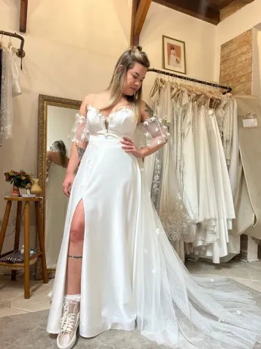 Vestido De Noiva Em Cetim Clean