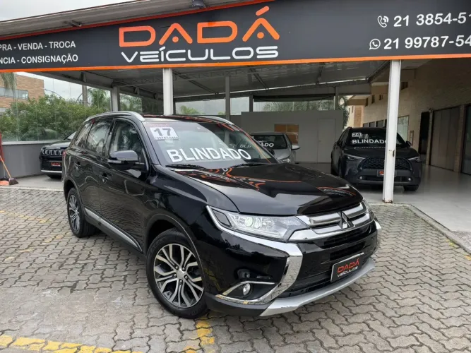 MITSUBISHI OUTLANDER 2.0 - BLINDADA - 2017