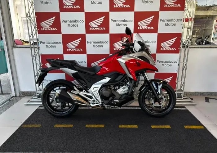 HONDA NC 750X DCT