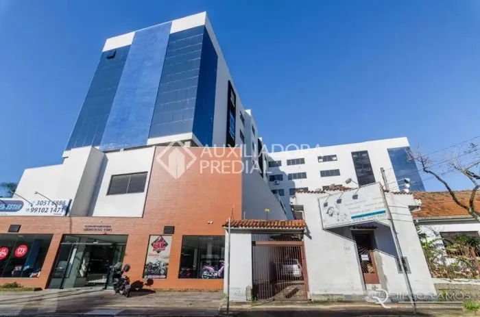 SALA COM 53M² PARA LOCAÇÃO NO CENTRO DE CANOAS/RS