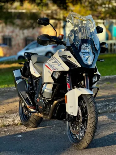 KTM SUPER ADVENTURE 1290 T 2017.