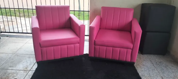 Poltronas Rosa Elegantes