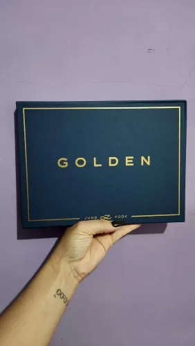 Álbum GOLDEN ver. SUBSTANCE
