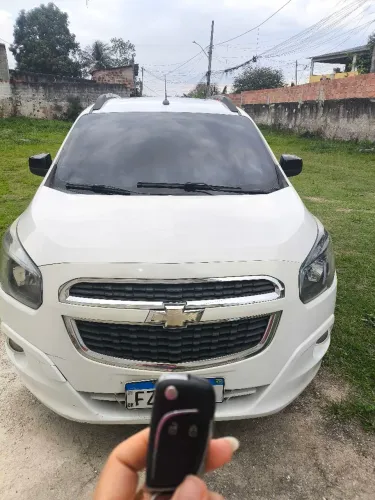 Chevrolet Spin Advantage 1.8 8V Econo.flex 5P Aut. 2015