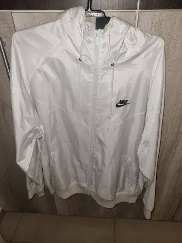 Jaqueta Nike Windrunner Branca
