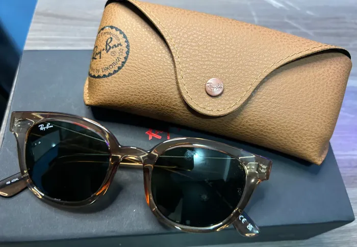Ray-Ban (Original)