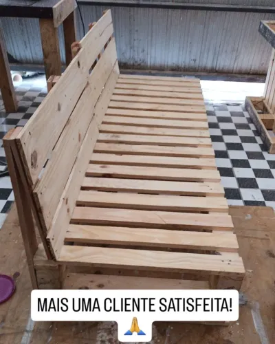 Sofá de Pallet - Novo