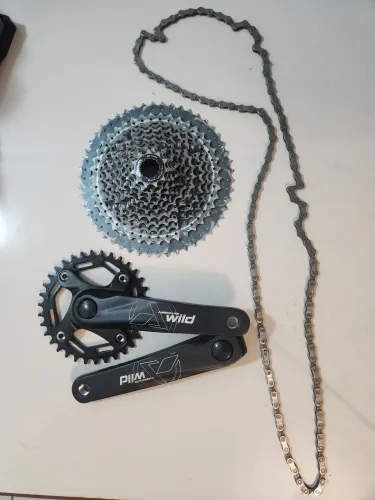 K7 SRAM XG-1090 12v original + Pedivela single + Corrente Shimano ON-M6100