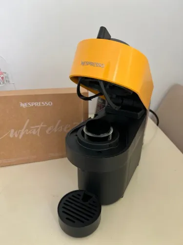 Máquina de Café Nespresso Vertuo
