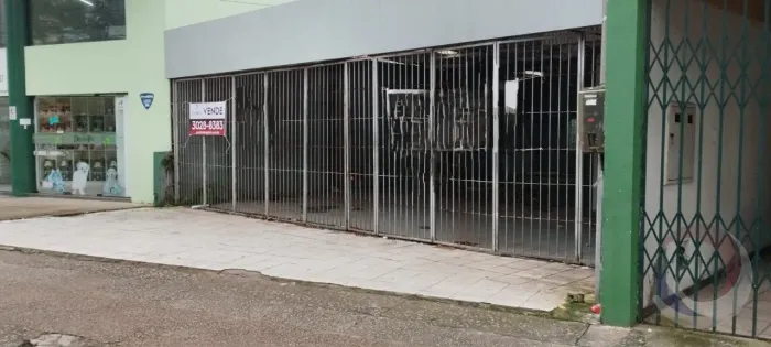 Terreno de 430.27m² no bairro Centro