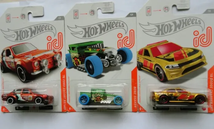 hot wheels oferta 3 minis id chase com chip e pintura especial spectraflame