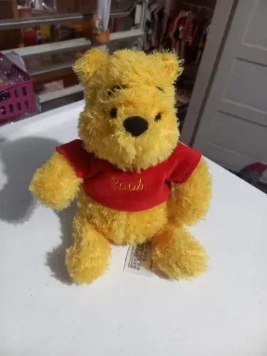 Urso de Pelúcia Winnie the Pooh 25cm