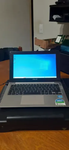 Notebook Asus em Ótimo Estado