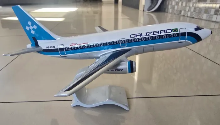 MAQUETE BOEING 737 200 CRUZEIRO  (30 CM)