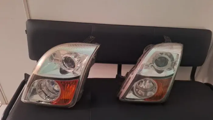 Farol Lifan Foison - usado, original PREÇO BOM