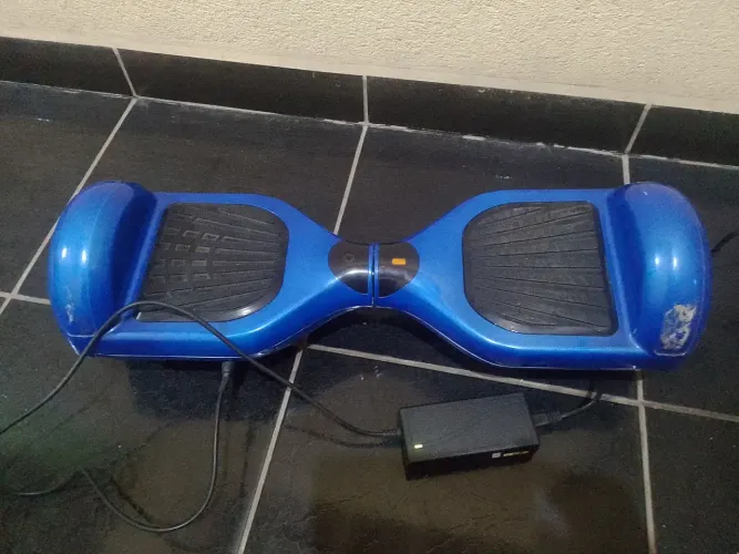 Hoverboard Elétrico Azul - Diversão Garantida!