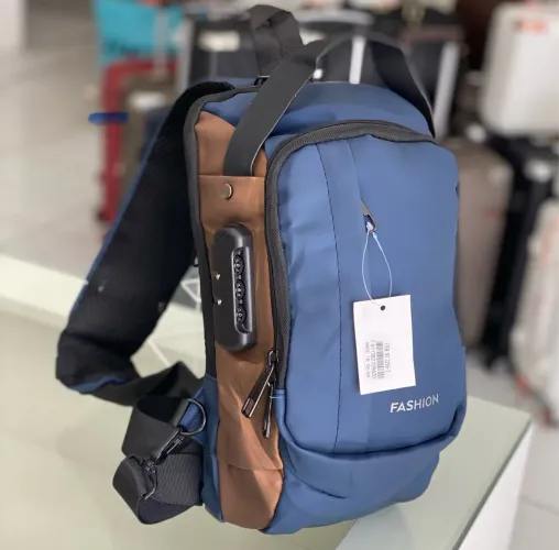 Bolsa de peito pochete transversal com cadeado senha