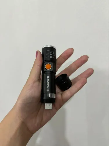 Mini Lanterna Tática Super Potente Led Recarregável Swat Usb