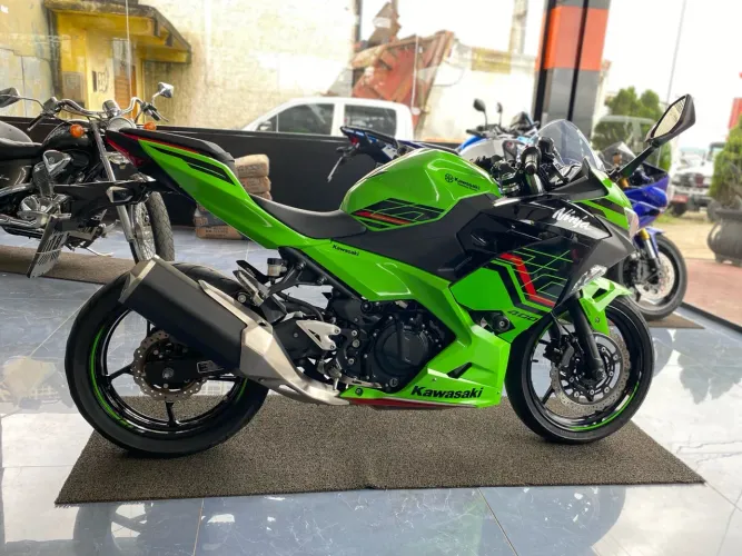 Kawasaki Ninja 400 2023