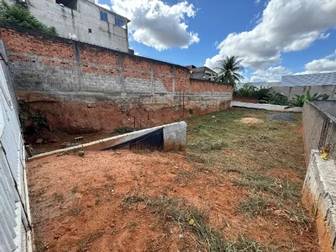 Venda: Lote no Bairro Nova Vila Bretas em Gov. Valadares/MG