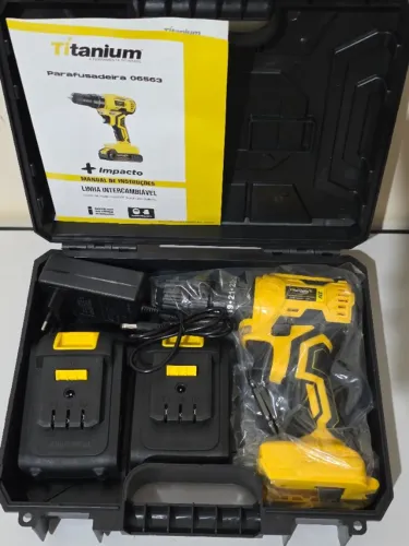 Parafusadeira Furadeira de Impacto Brushless 21v Titanium 2 Baterias Maleta Nova Lacrada