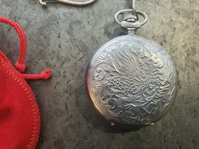 Relógio De Bolso Da Marca Russa Molnija