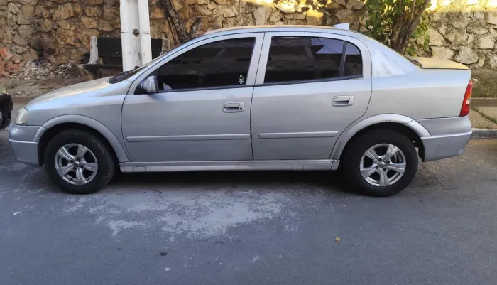 Chevrolet Astra GL 1.8 MPFI 3P 2000