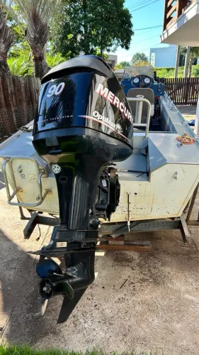 Barco Levefort 19 + motor mercury 90 hp
