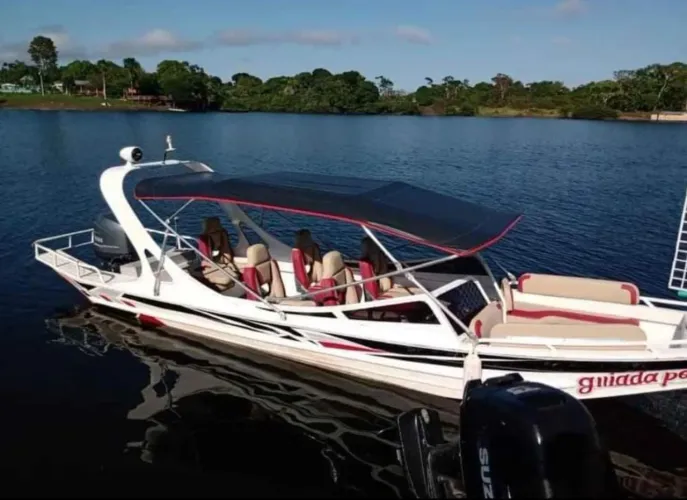 Vende-se Lancha 60HP 